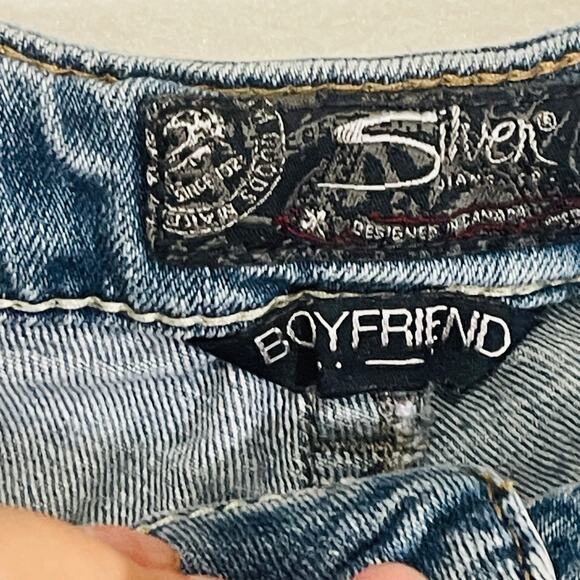Silver Jeans Shorts Womens 22 Boyfriend Mid Rise Distressed Holes Faded Ripped - Picture 8 of 11